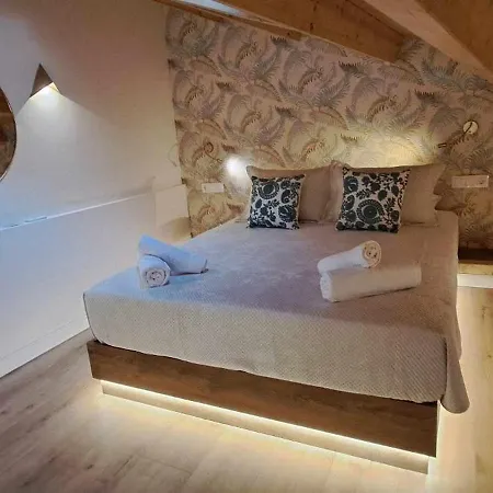 Center Corfu * Corfu (city)