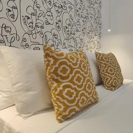 Center Corfu * Corfu (city)